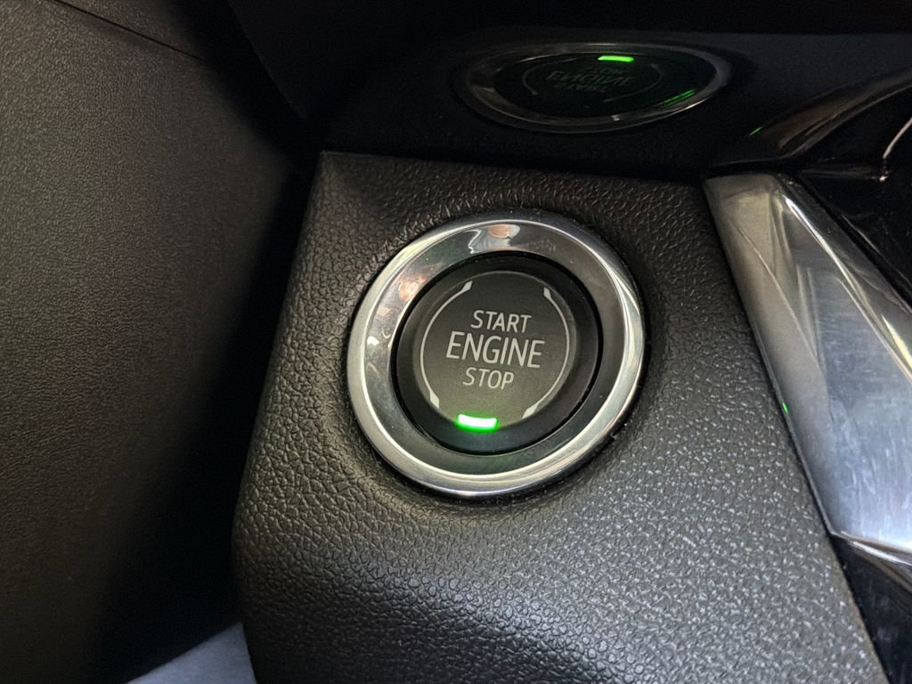 Used 2025 Buick Envista Sport Touring FWD image 6