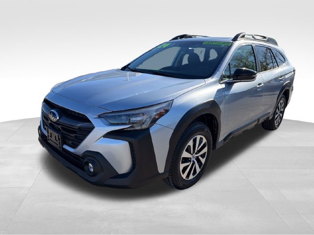 Used 2024 Subaru Outback Premium w/ Popular Package #1A AWD/4WD image 3
