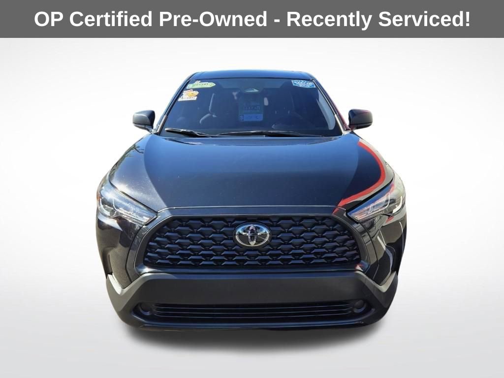 Used 2024 Toyota Corolla Cross L image 2