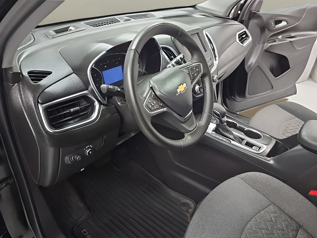 Used 2024 Chevrolet Equinox LT w/ Driver Convenience Package AWD/4WD image 14