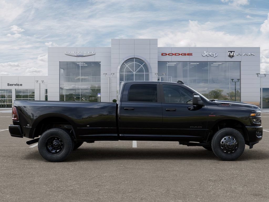New 2026 RAM 3500 Big Horn w/ Night Edition AWD/4WD image 21