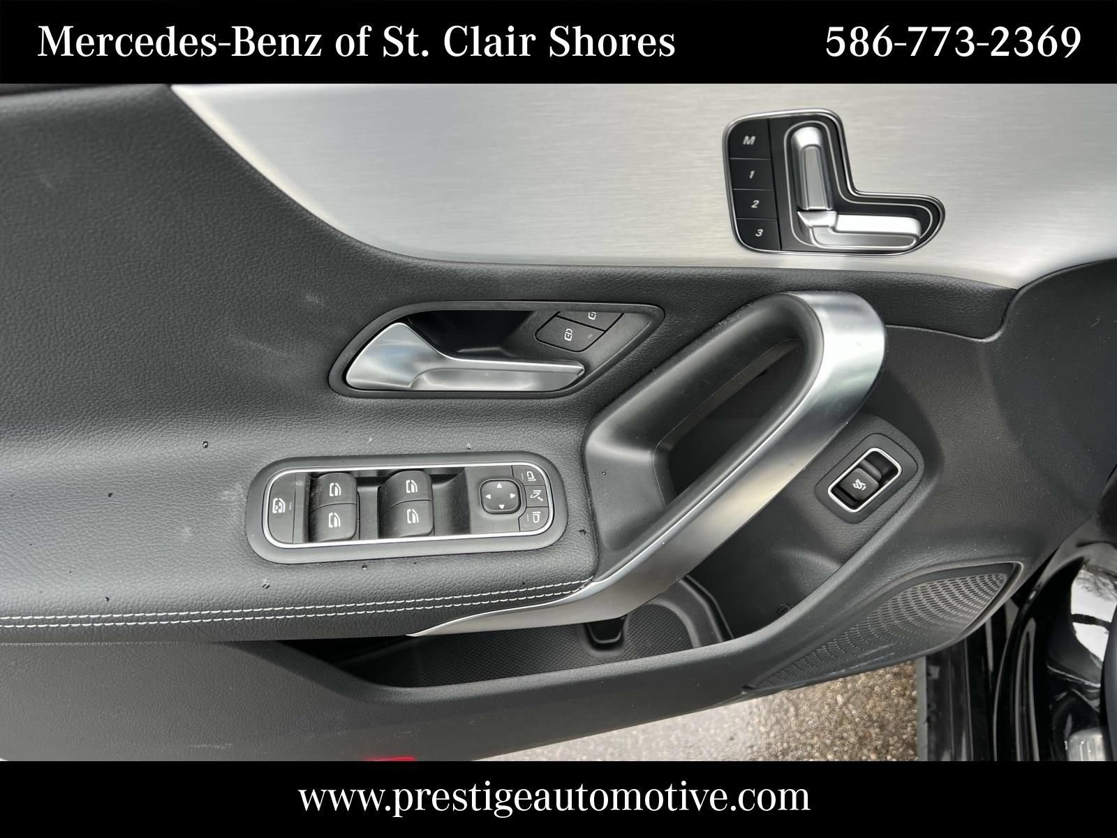 Used 2025 Mercedes-Benz CLA 250 4MATIC image 17