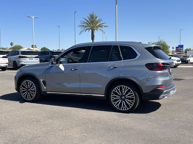 Used 2026 BMW X5 xDrive40i w/ Climate Comfort Package AWD/4WD image 8