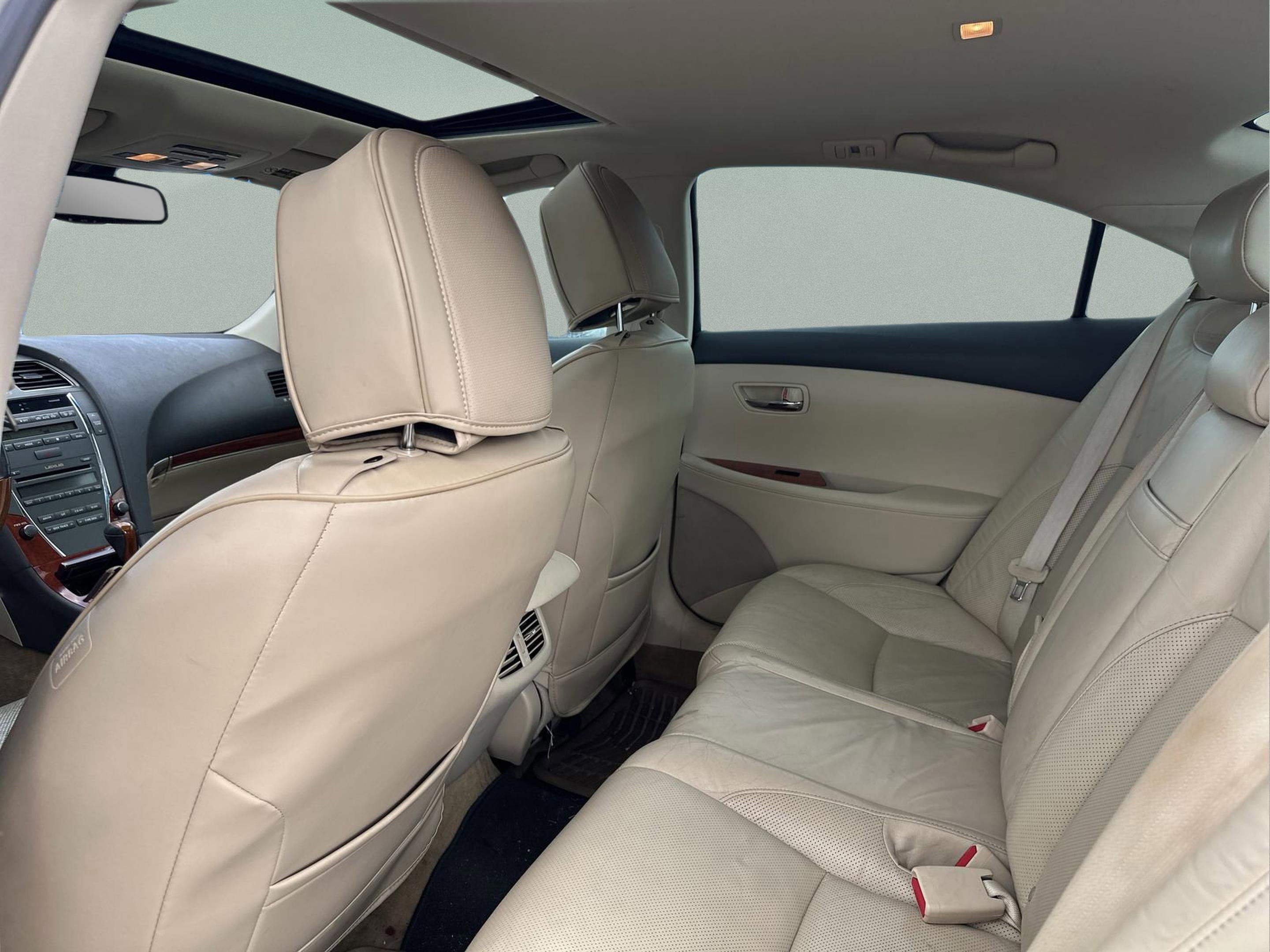 Used 2010 Lexus ES 350 image 16