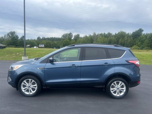Used 2018 Ford Escape SE FWD image 3