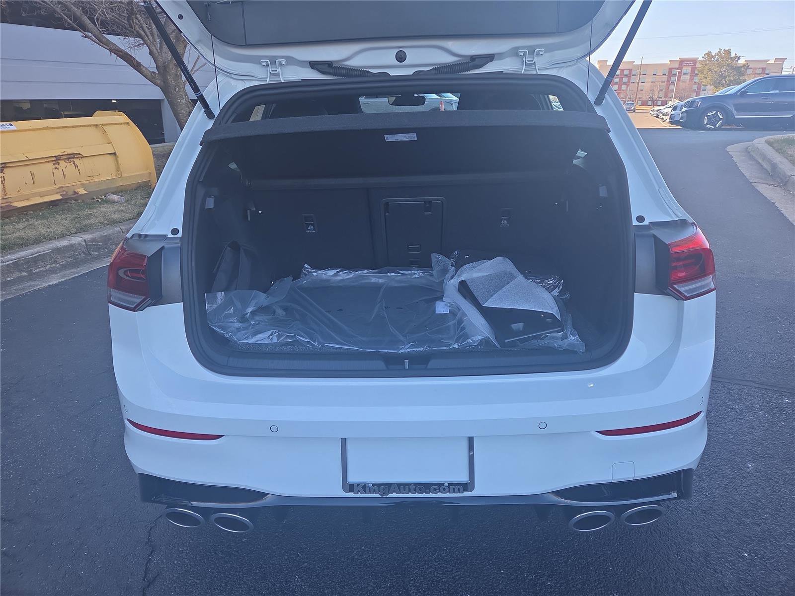 New 2026 Volkswagen Golf image 5