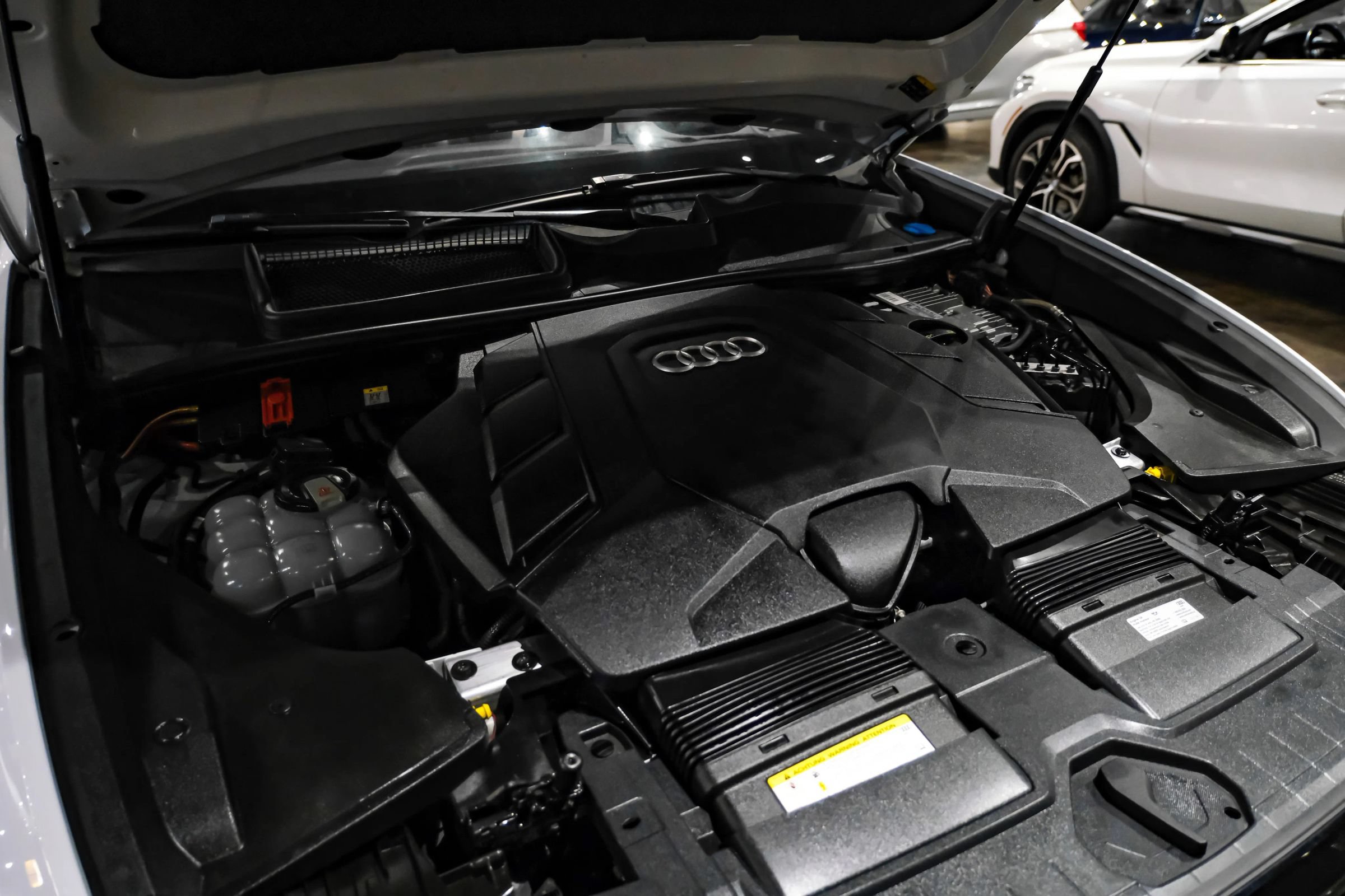 Used 2019 Audi Q8 Prestige w/ Year 1 Package AWD/4WD image 50