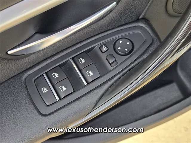 Used 2018 BMW 330i Sedan w/ Convenience Package image 22