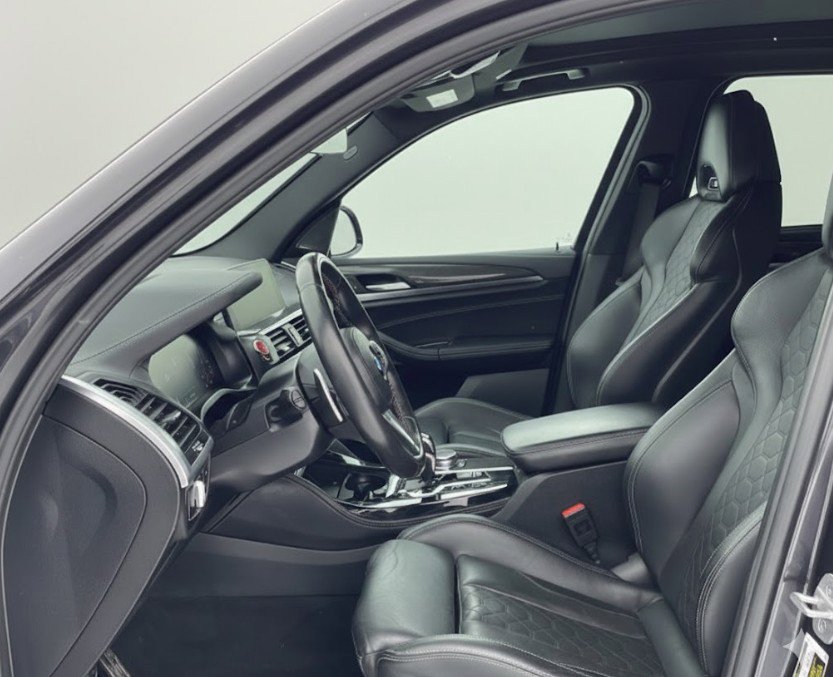 Used 2021 BMW X3 M M w/ Executive Package image 2