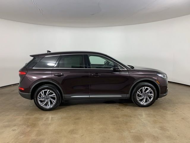 Used 2023 Lincoln Corsair AWD w/ Equipment Group 101A image 7