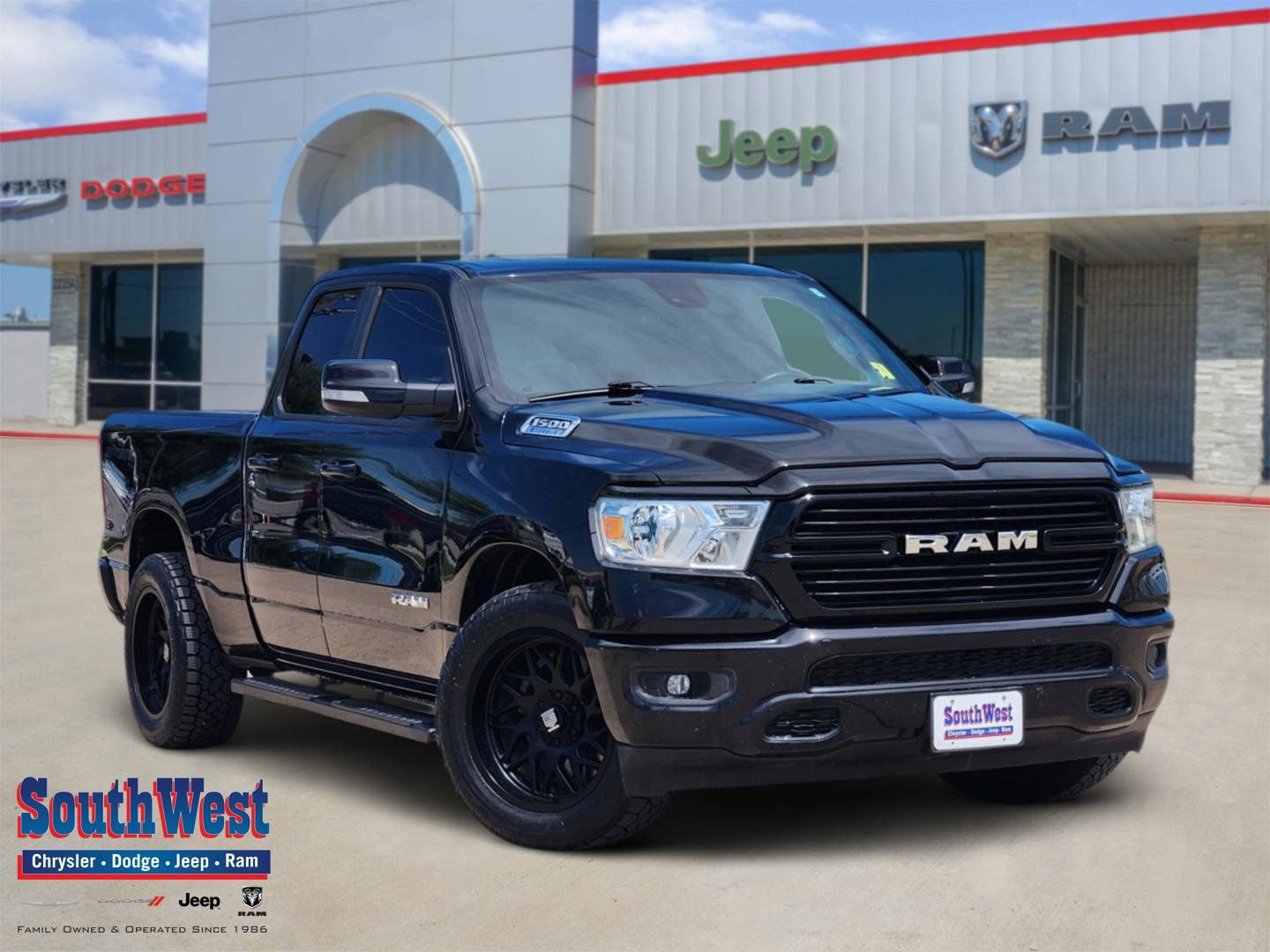 Used 2021 RAM 1500 Lone Star RWD image 1