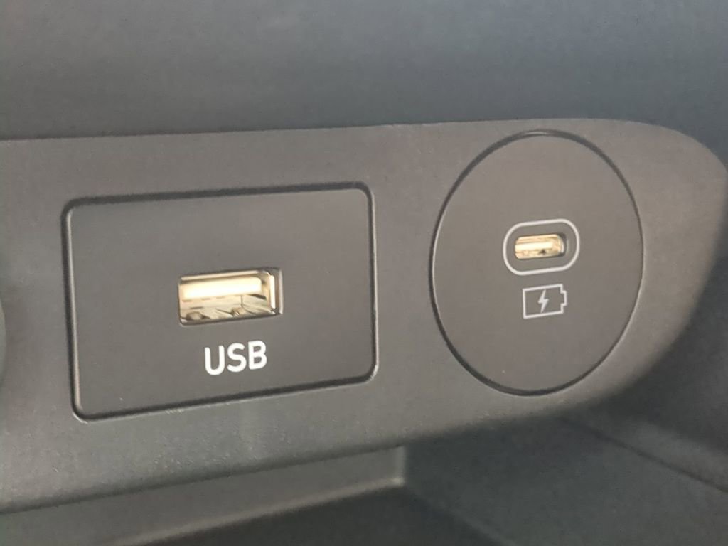 New 2026 Hyundai Elantra SEL Sport image 25