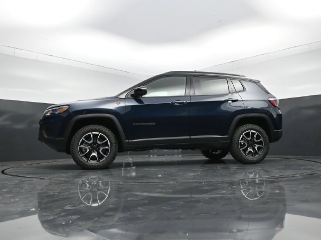 New 2026 Jeep Compass Trailhawk AWD/4WD image 60