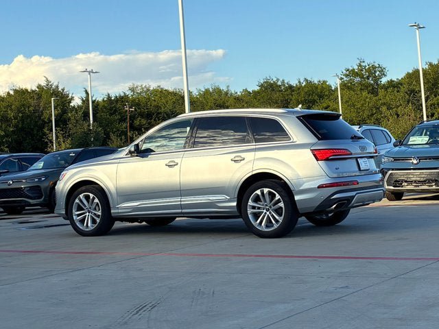 Used 2025 Audi Q7 3.0T Premium Plus AWD/4WD image 5