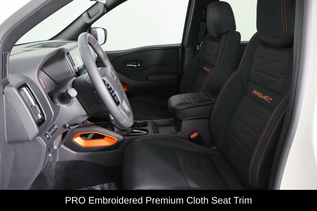 Used 2025 Nissan Frontier PRO-4X w/ Interior Protection Package image 16