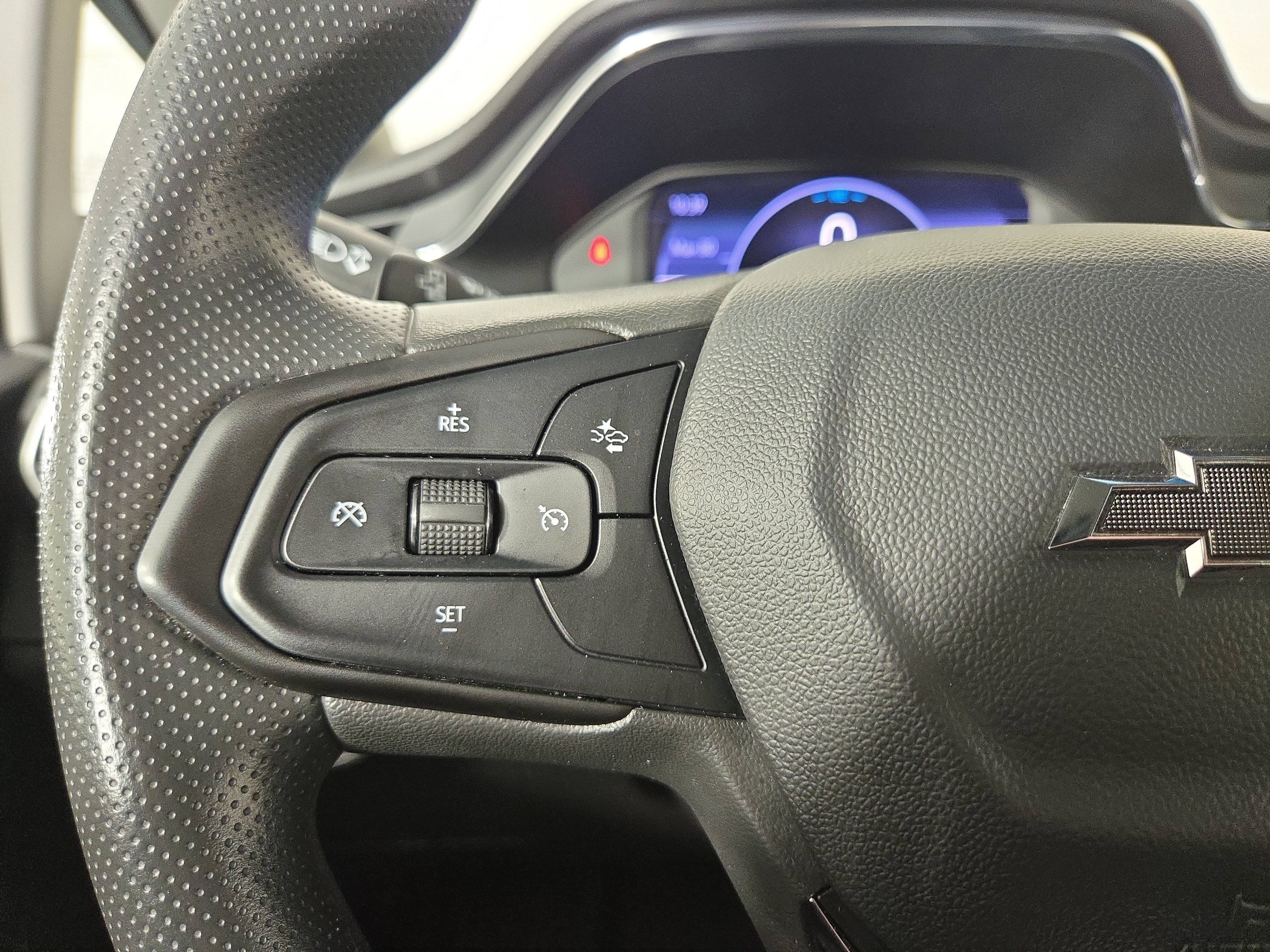 Certified 2023 Chevrolet Bolt LT w/ Driver Confidence Package image 15