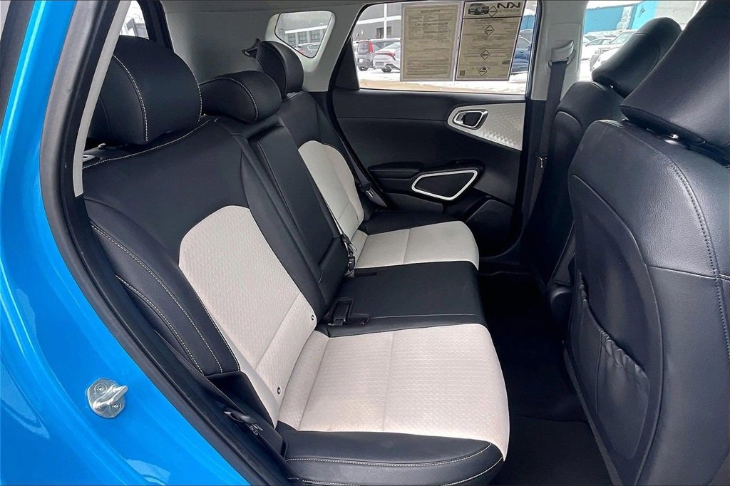 Certified 2024 Kia Soul GT-Line image 26