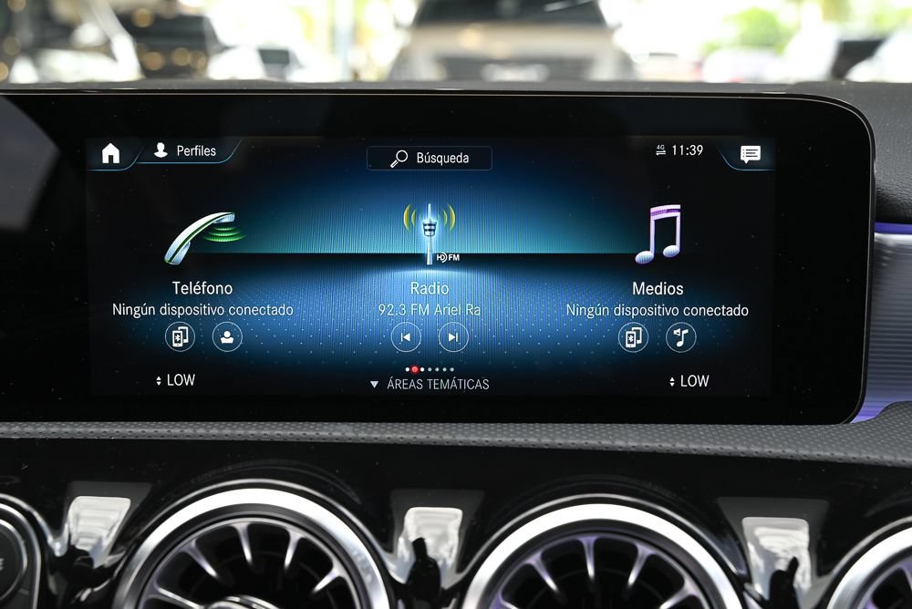 Used 2022 Mercedes-Benz A 220 image 25