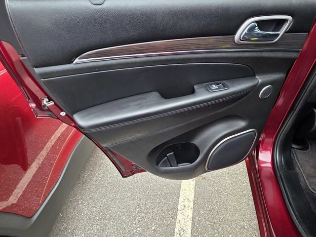 Used 2018 Jeep Grand Cherokee Overland image 38