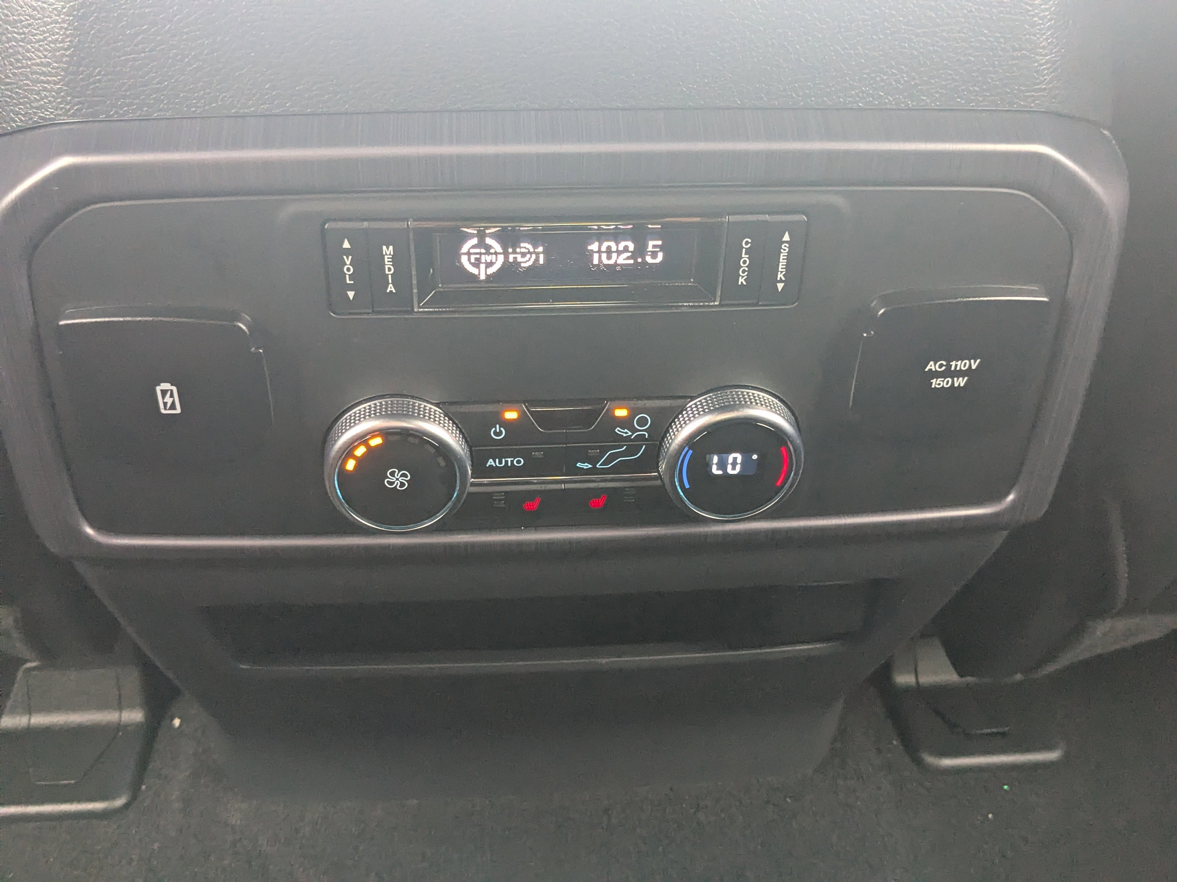 Used 2023 Ford Expedition Platinum image 21