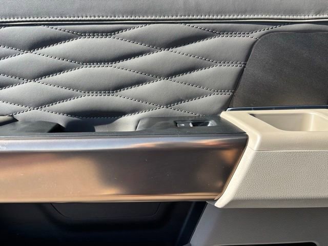 New 2026 Ford F250 Platinum w/ Platinum Plus Package image 15