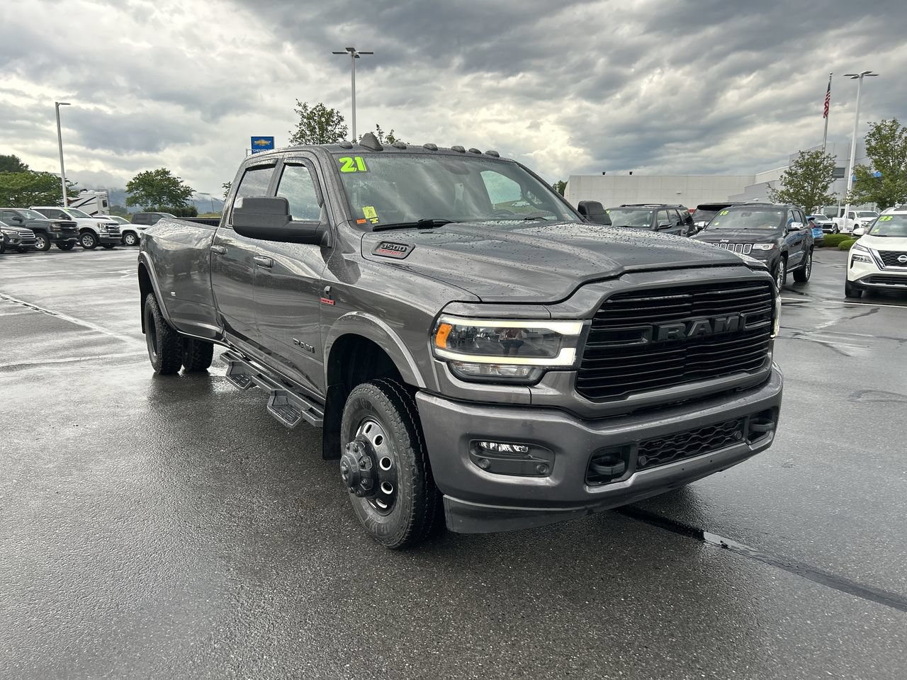 Used 2021 RAM 3500 Laramie w/ Night Edition AWD/4WD image 1