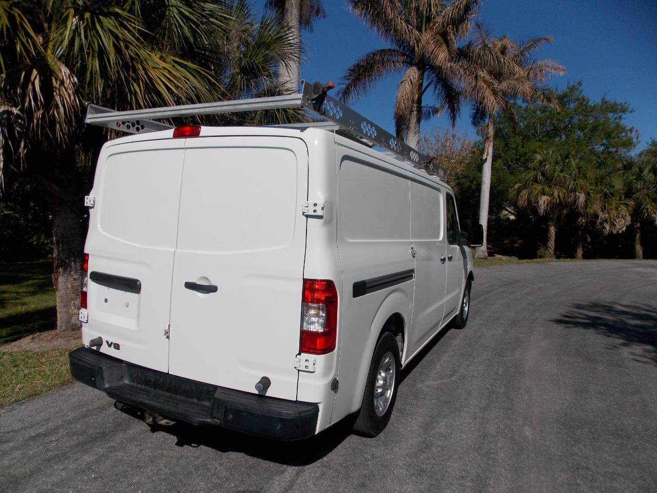 Used 2021 Nissan NV 2500 SV RWD image 7
