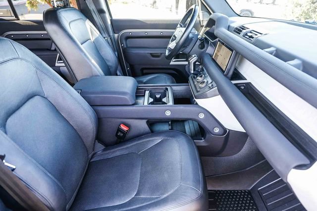 Used 2023 Land Rover Defender 110 SE AWD/4WD image 20