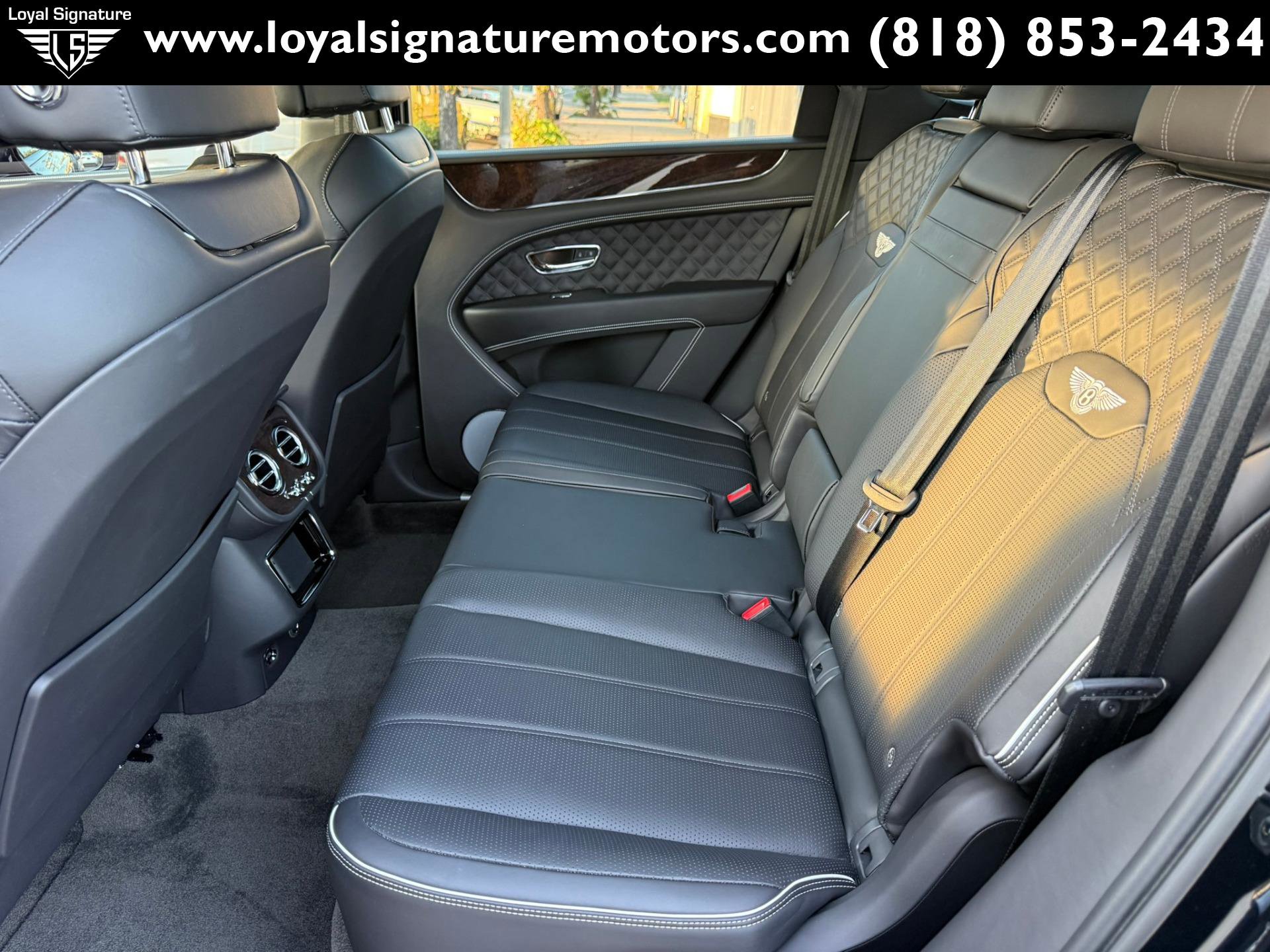 Used 2021 Bentley Bentayga image 13