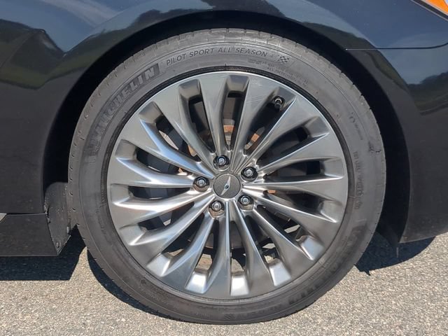 Used 2019 Genesis G90 3.3T Premium RWD image 10