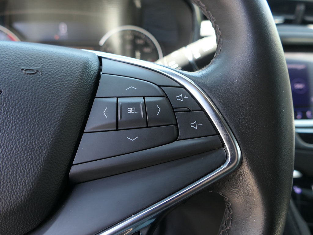 Used 2023 Cadillac XT5 Luxury FWD image 14