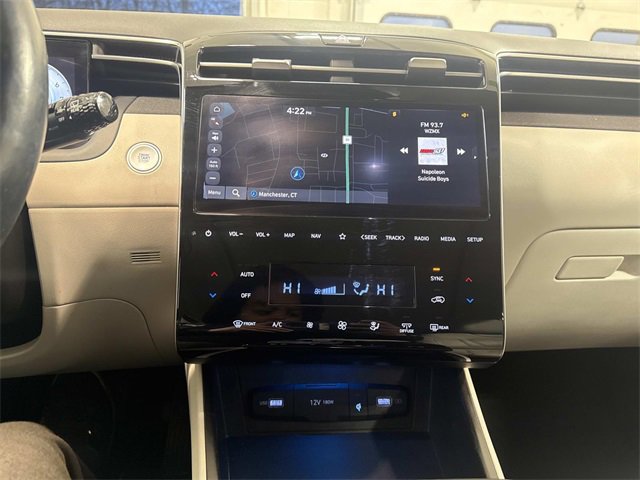 Used 2024 Hyundai Tucson Limited image 11