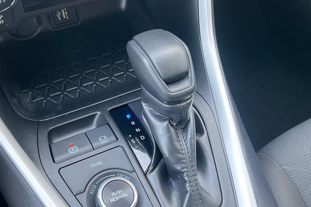 Certified 2025 Toyota RAV4 XLE image 23