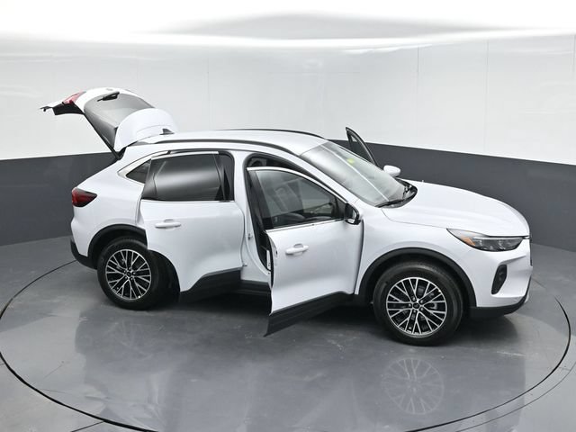 New 2025 Ford Escape SE w/ PHEV Premium Package FWD image 58