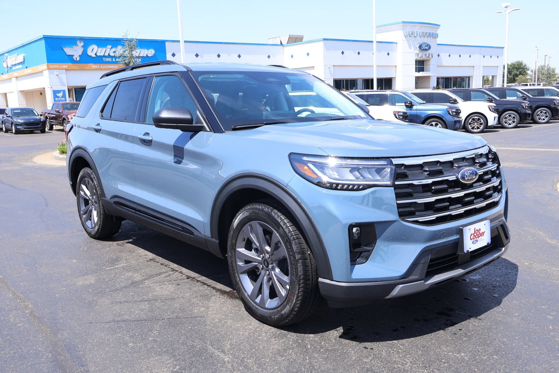 New 2026 Ford Explorer Active w/ Active Comfort Package AWD/4WD video 1