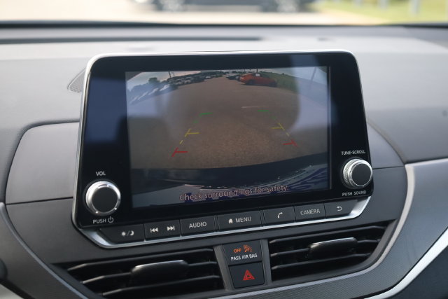 Certified 2025 Nissan Altima 2.5 SR AWD/4WD image 16