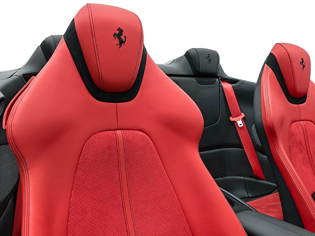 Certified 2025 Ferrari Roma Spider image 22