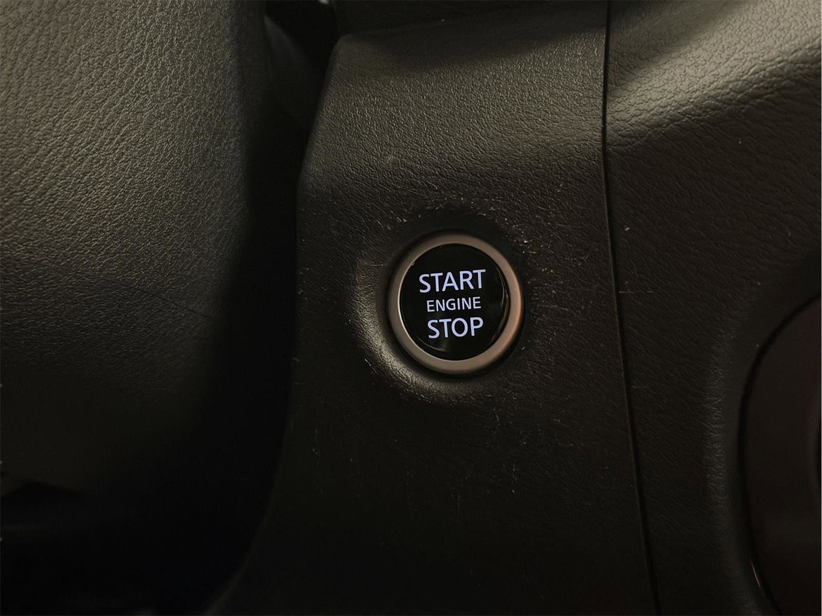 Used 2024 Nissan Frontier SV w/ SV Convenience Package image 18