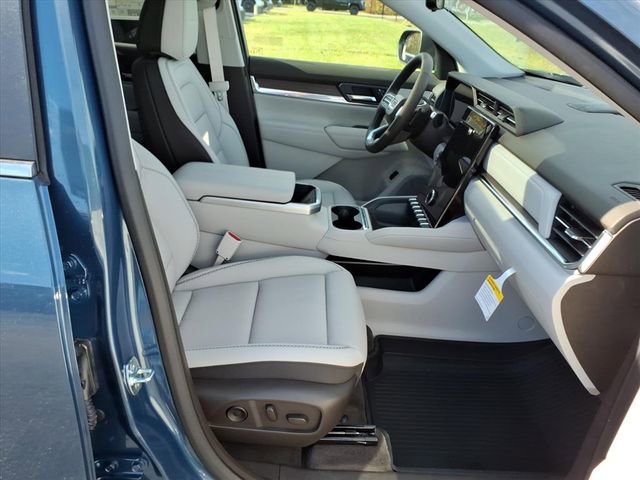 New 2026 GMC Terrain Denali w/ LPO, Floor Liner Package image 22