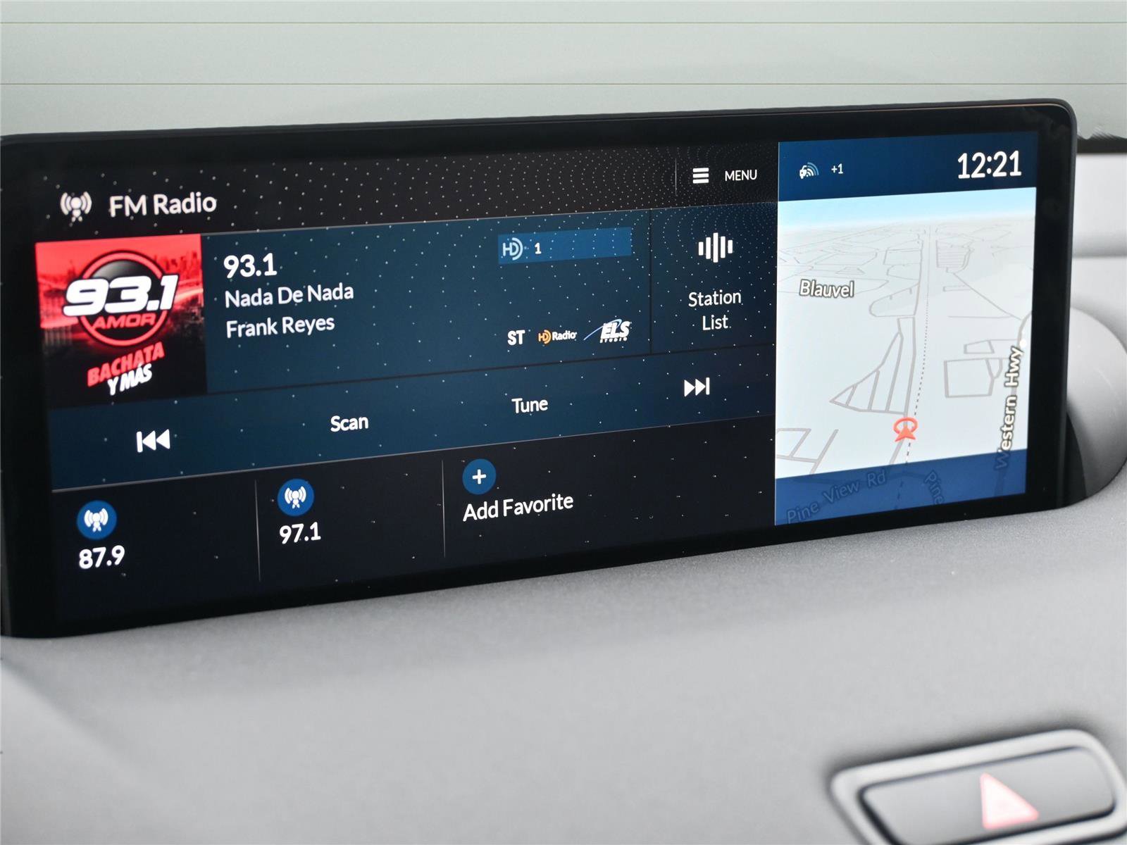 Certified 2025 Acura TLX w/ Technology Package image 4