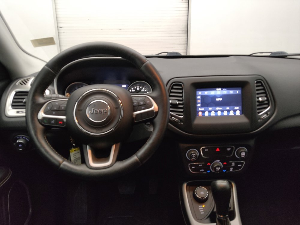 Used 2018 Jeep Compass Latitude w/ Popular Equipment Group AWD/4WD image 22
