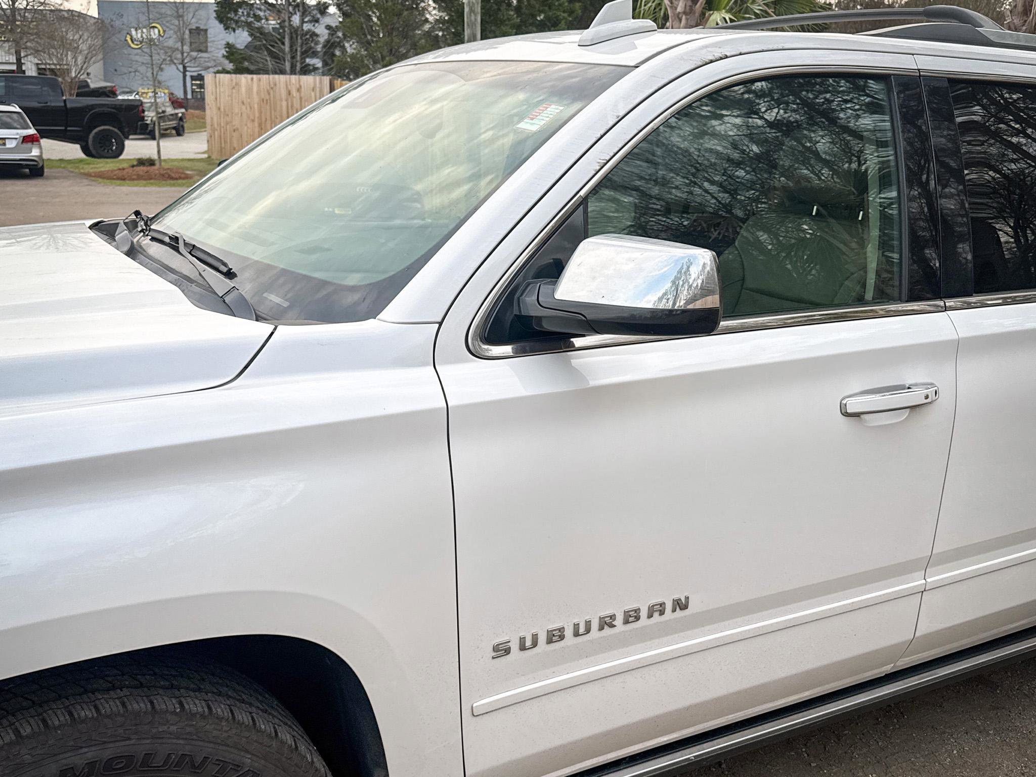 Used 2017 Chevrolet Suburban Premier image 4