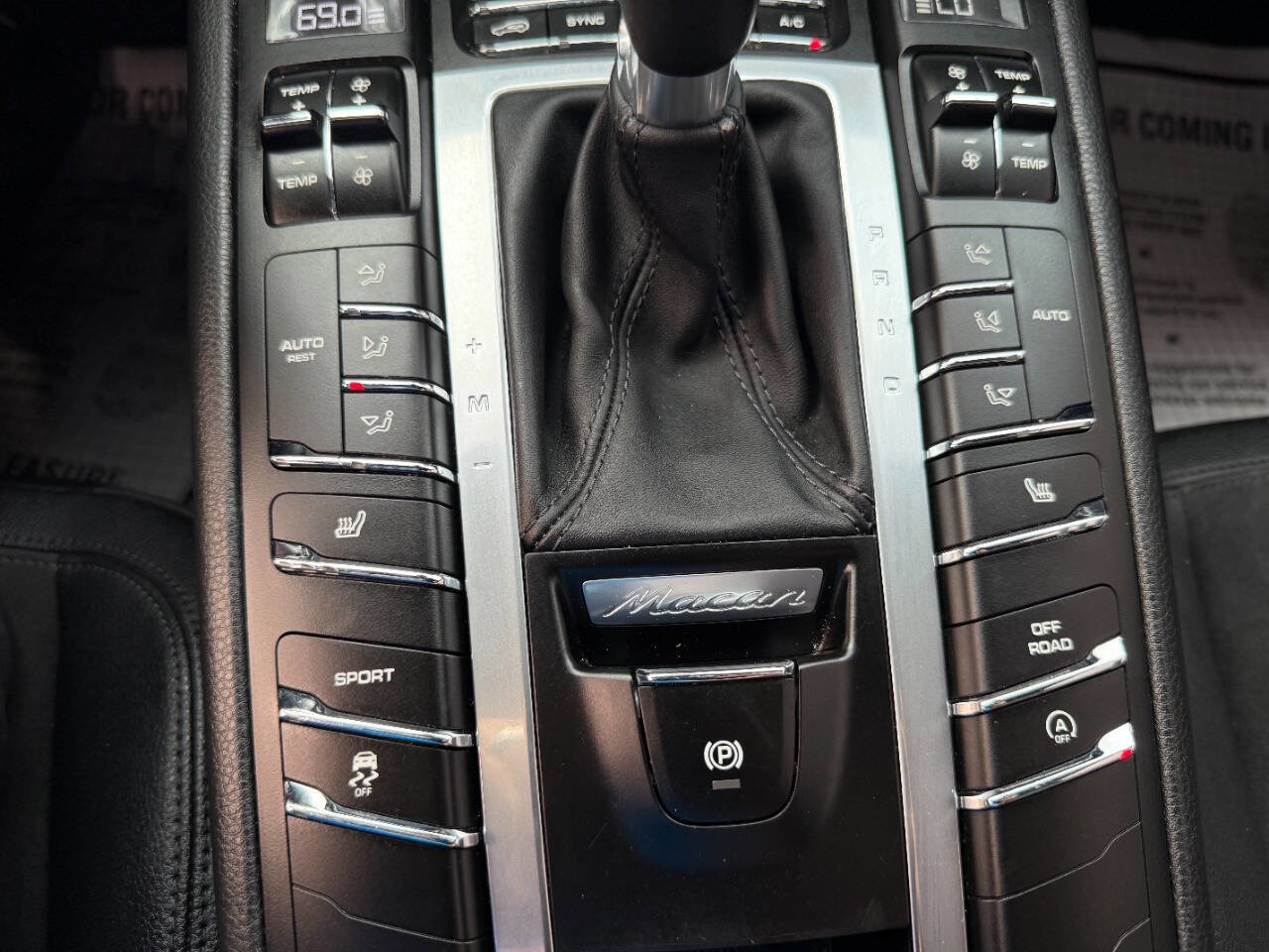 Used 2015 Porsche Macan S image 49