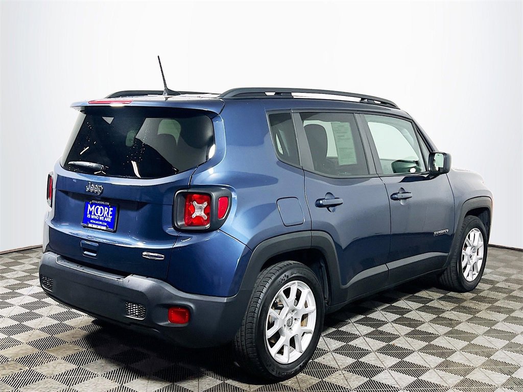 Used 2021 Jeep Renegade Latitude image 9
