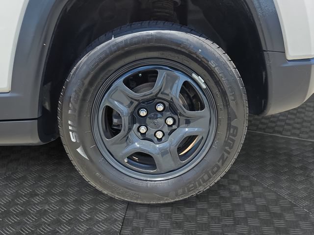 Used 2017 Jeep Compass Sport FWD image 33