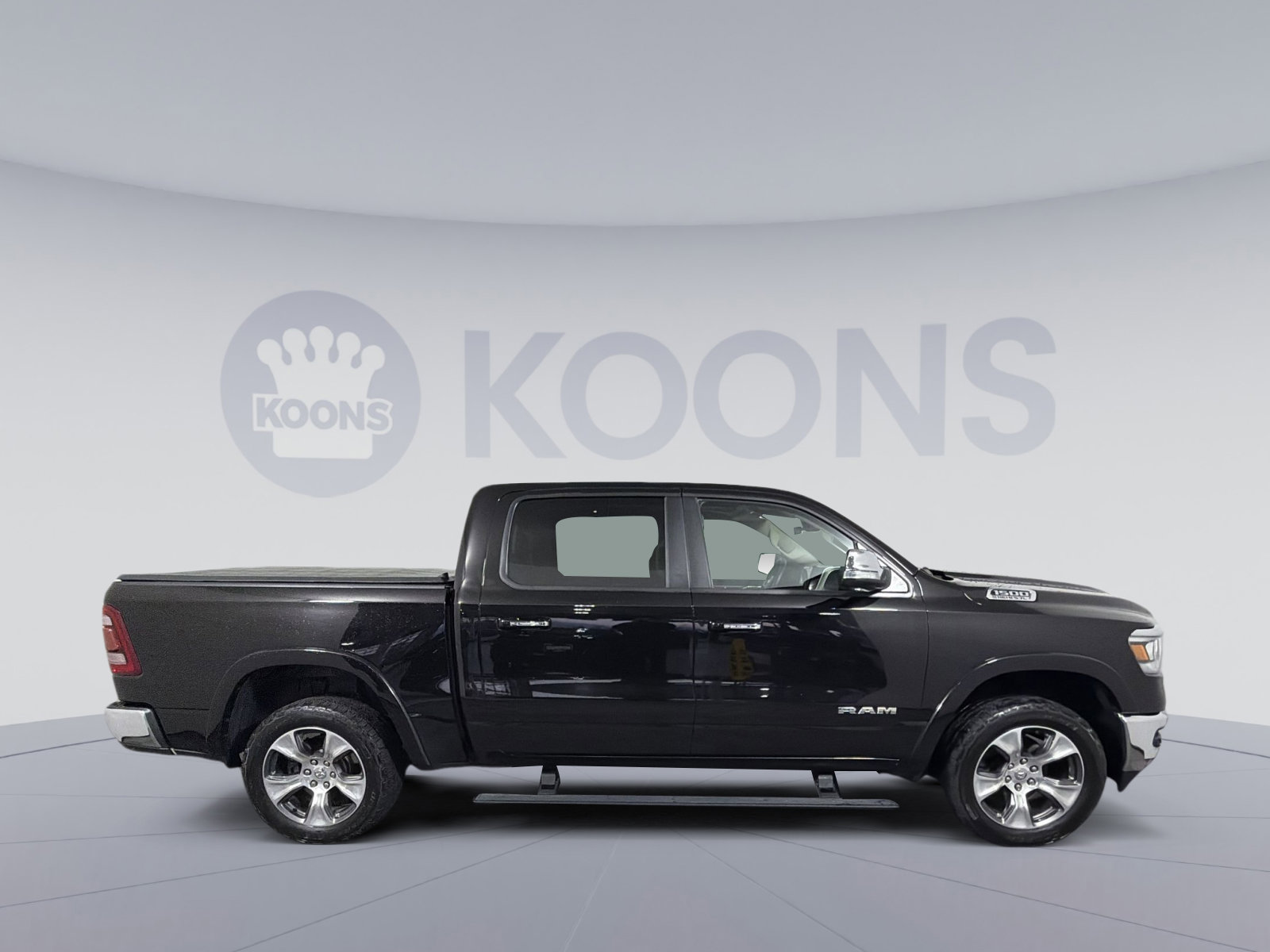 Used 2019 RAM 1500 Laramie image 8