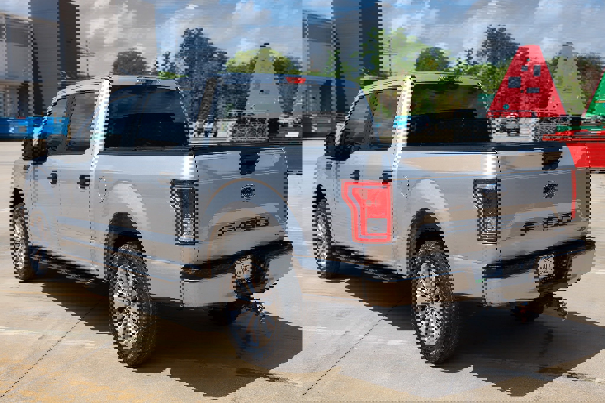 Used 2018 Ford F150 XL w/ Equipment Group 101A Mid image 11