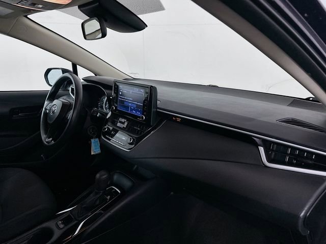 Used 2022 Toyota Corolla LE image 27