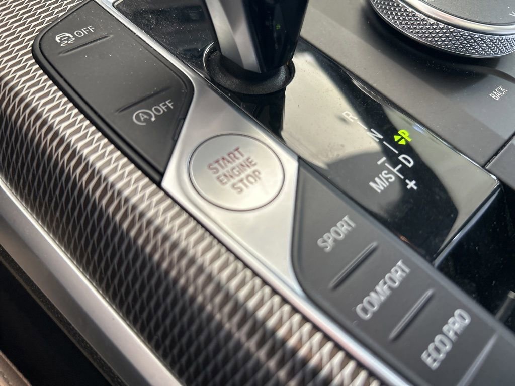 Used 2020 BMW M340i xDrive image 9