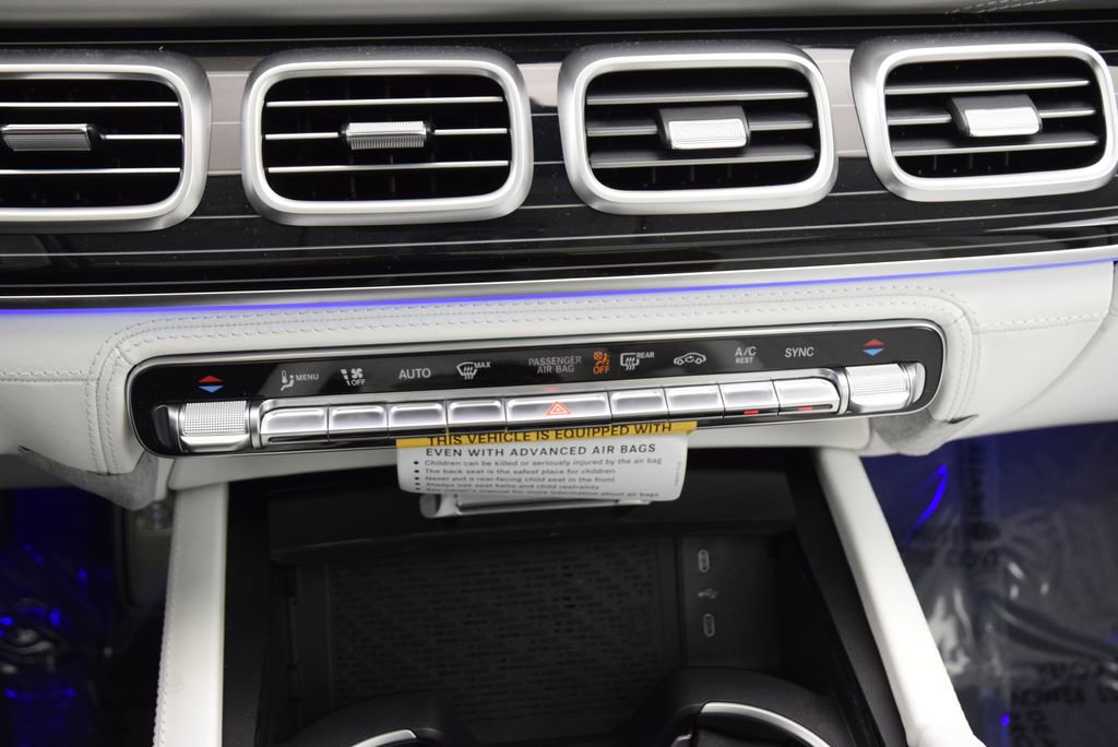 New 2026 Mercedes-Benz Maybach GLS 600 4MATIC image 29